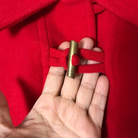 First issue Coat Sz medium - Picture 3 of 8